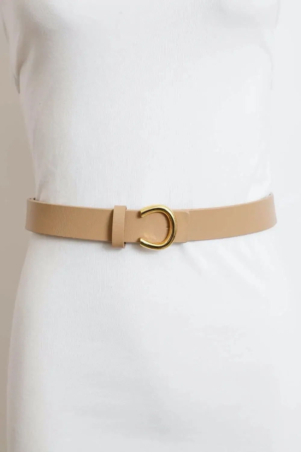 Beige Minimalist Gold Horseshoe Buckle Belt