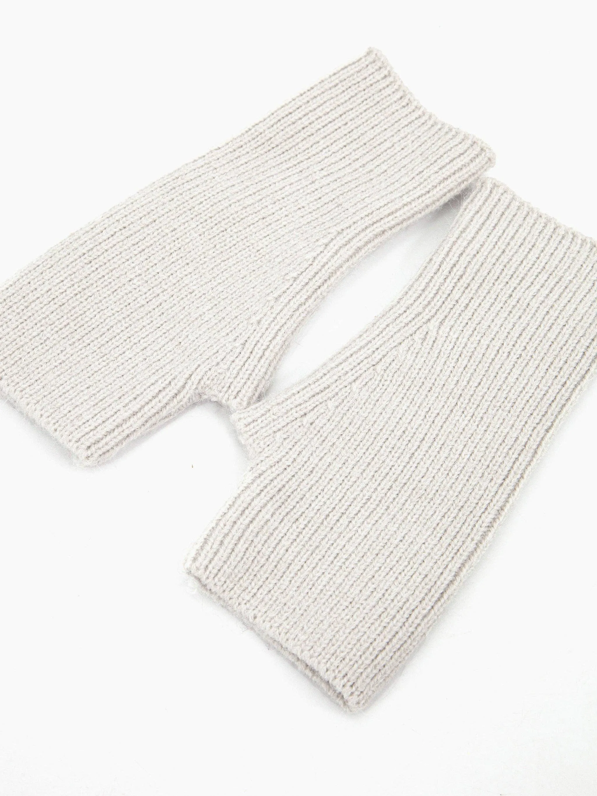 Dylan Wrist Warmers - Light Grey, Knitted