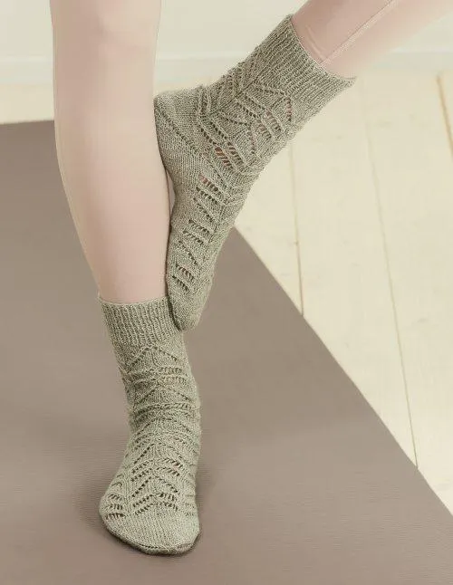 Gedifra Lana Mia Uni Fingering Merino Blend Knitting Yarn
